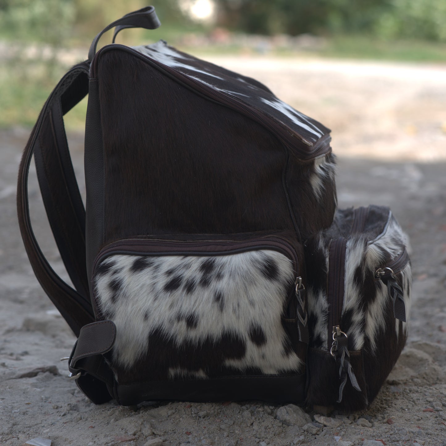 Large Cowhide Diaper Backpack: Luxury for Everyday Use" 1005