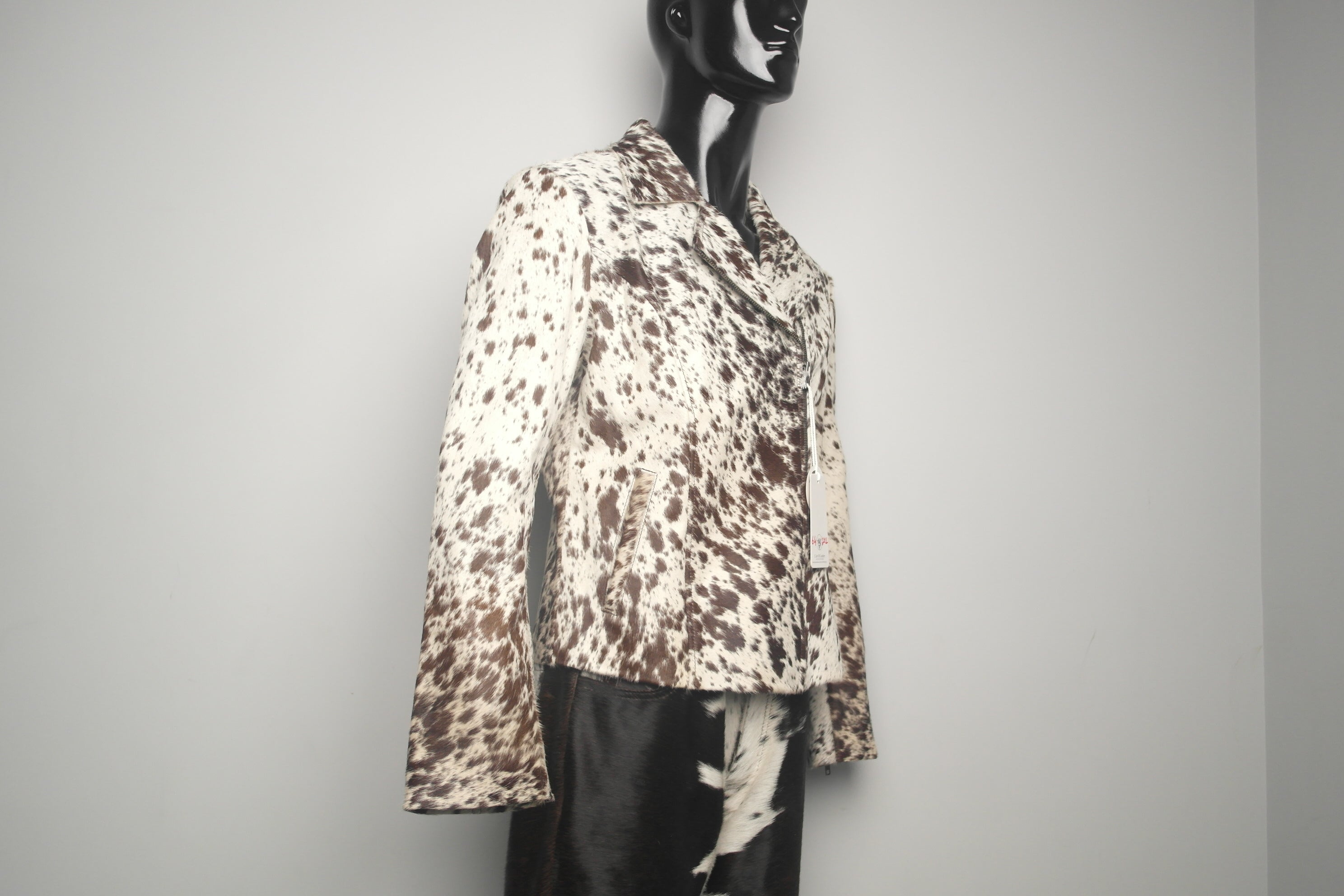 Cowhide Western Style Jacket - Hair on Hide Leather, Unique Cowboy Coat