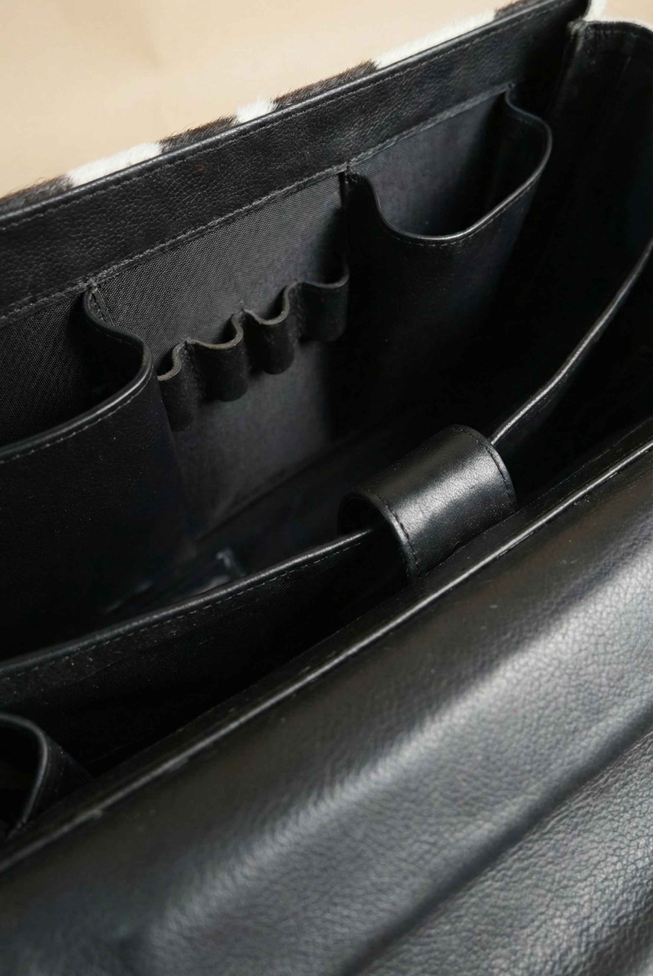 Cowhide Leather Laptop Bag - Premium Quality