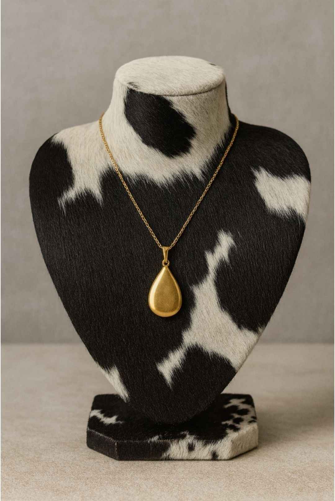 Cowhide Jewelry Stand