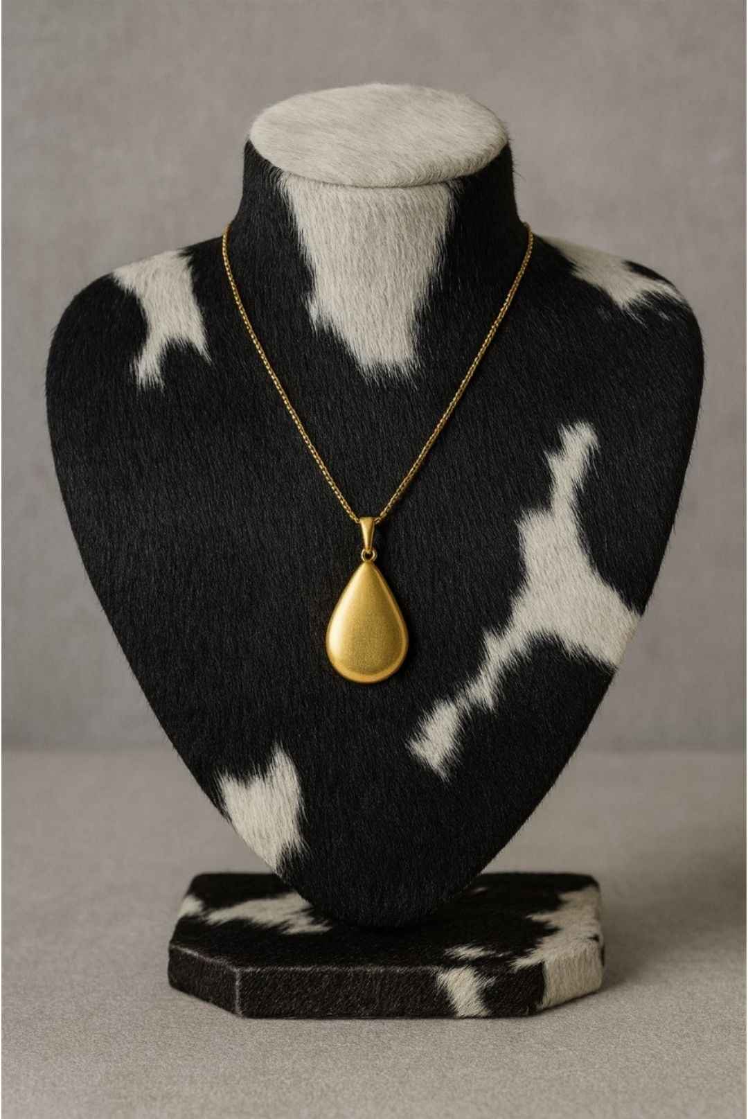 Cowhide Jewelry Stand