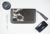 LAXURA sMALL- Rug Slim Wallet