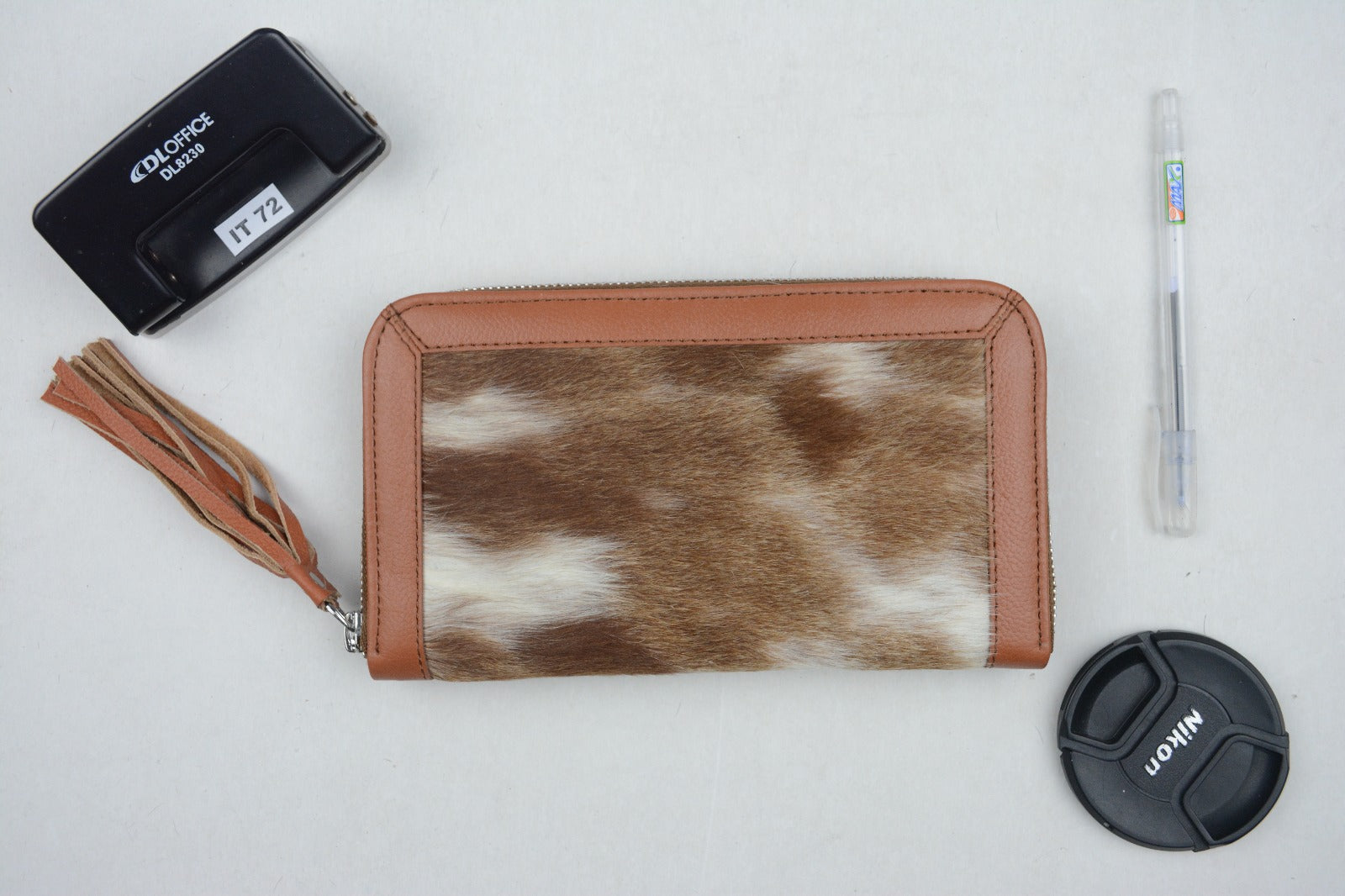 Premium Cowhide Leather Wallet - Bifold