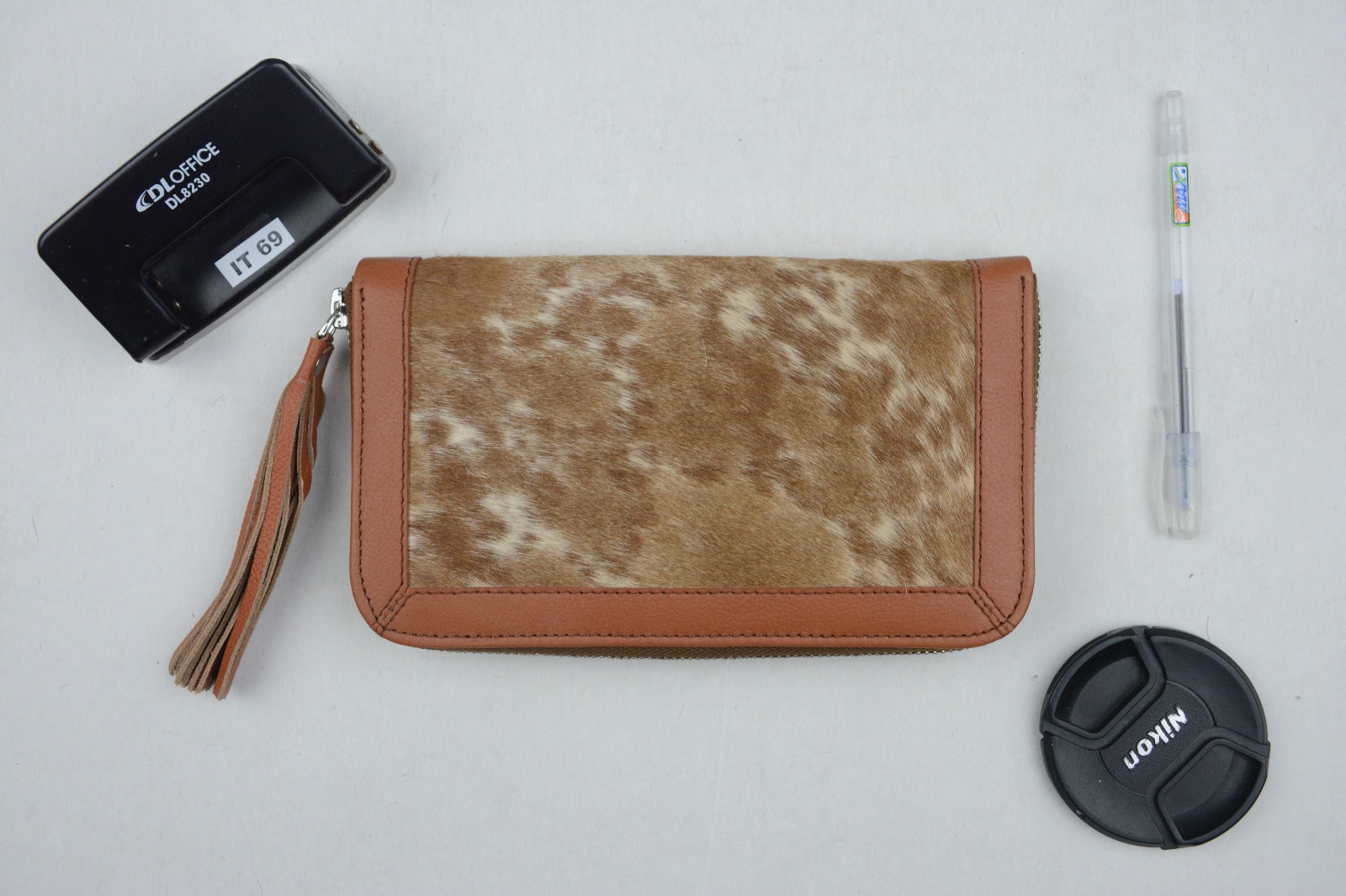 LAXURA sMALL- Genuine Hide Leather Cowhide Wallet