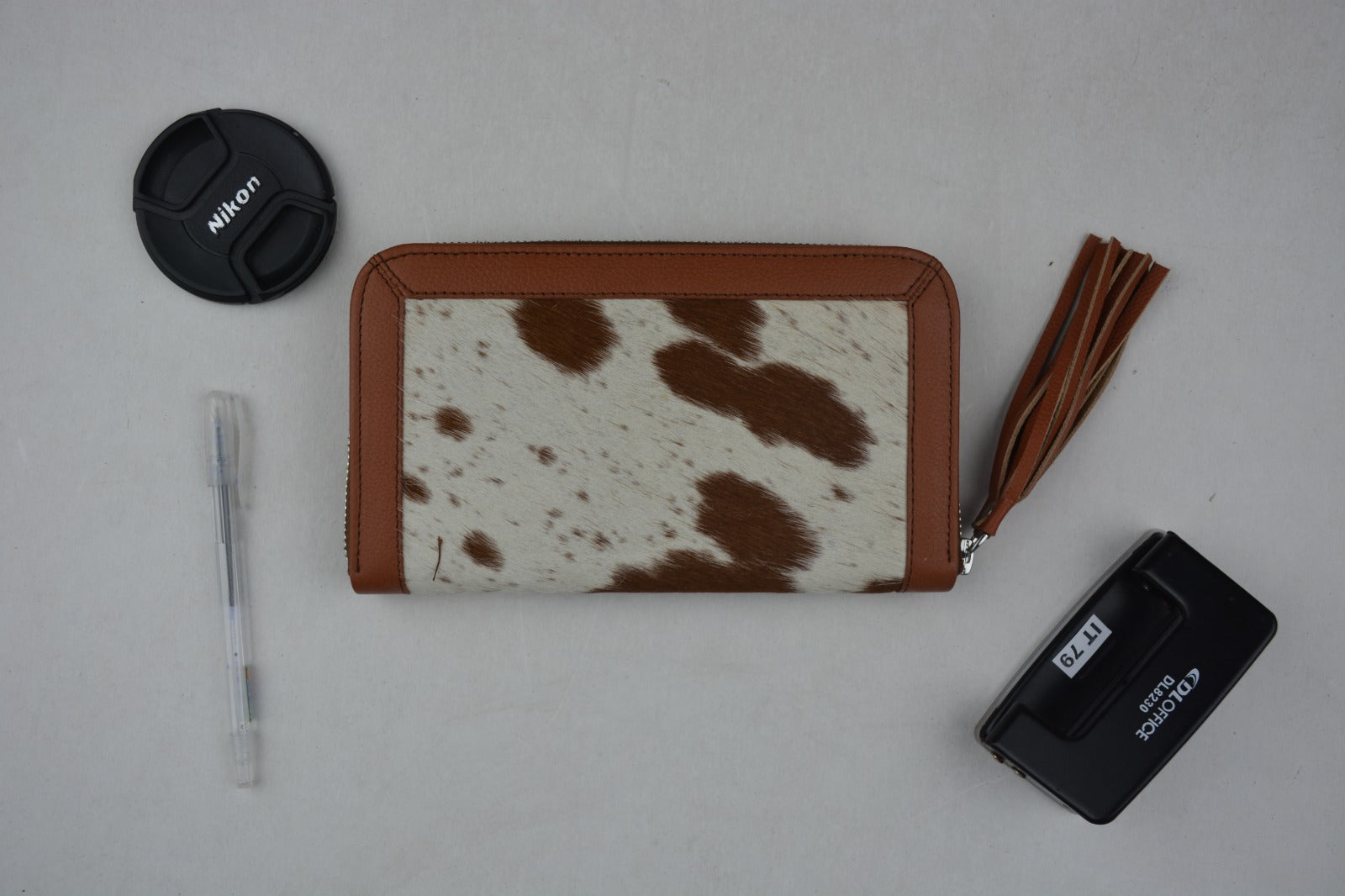 LAXURA sMALL- Genuine Leather Cowhide wallet