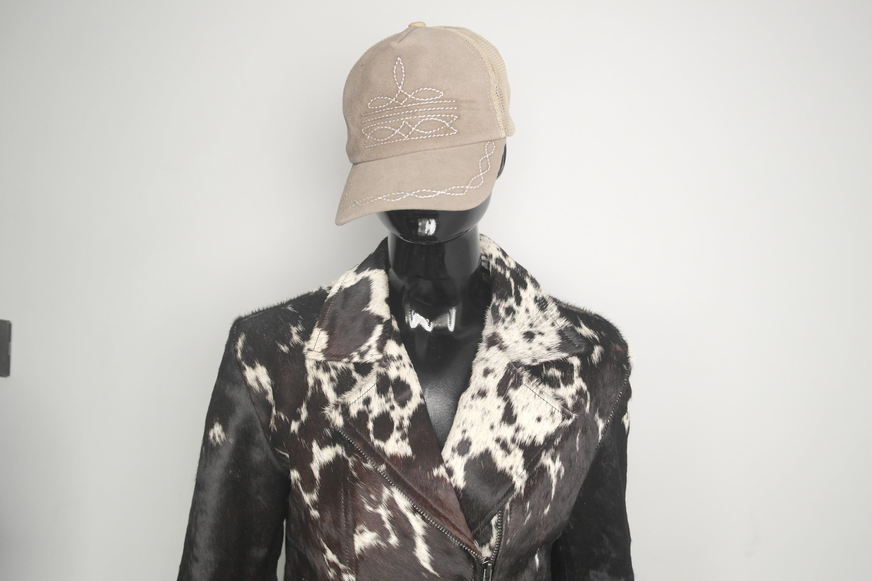 Cowhide Leather Jacket - Fashion-focused for Women