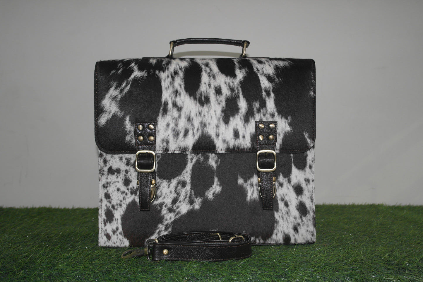 Cowhide Laptop Briefcase Hand Bag travel documents bags Cowhide Hand Bags, Baby Weekender Hand Bag, Ladies Hand Bags, Leather Bags