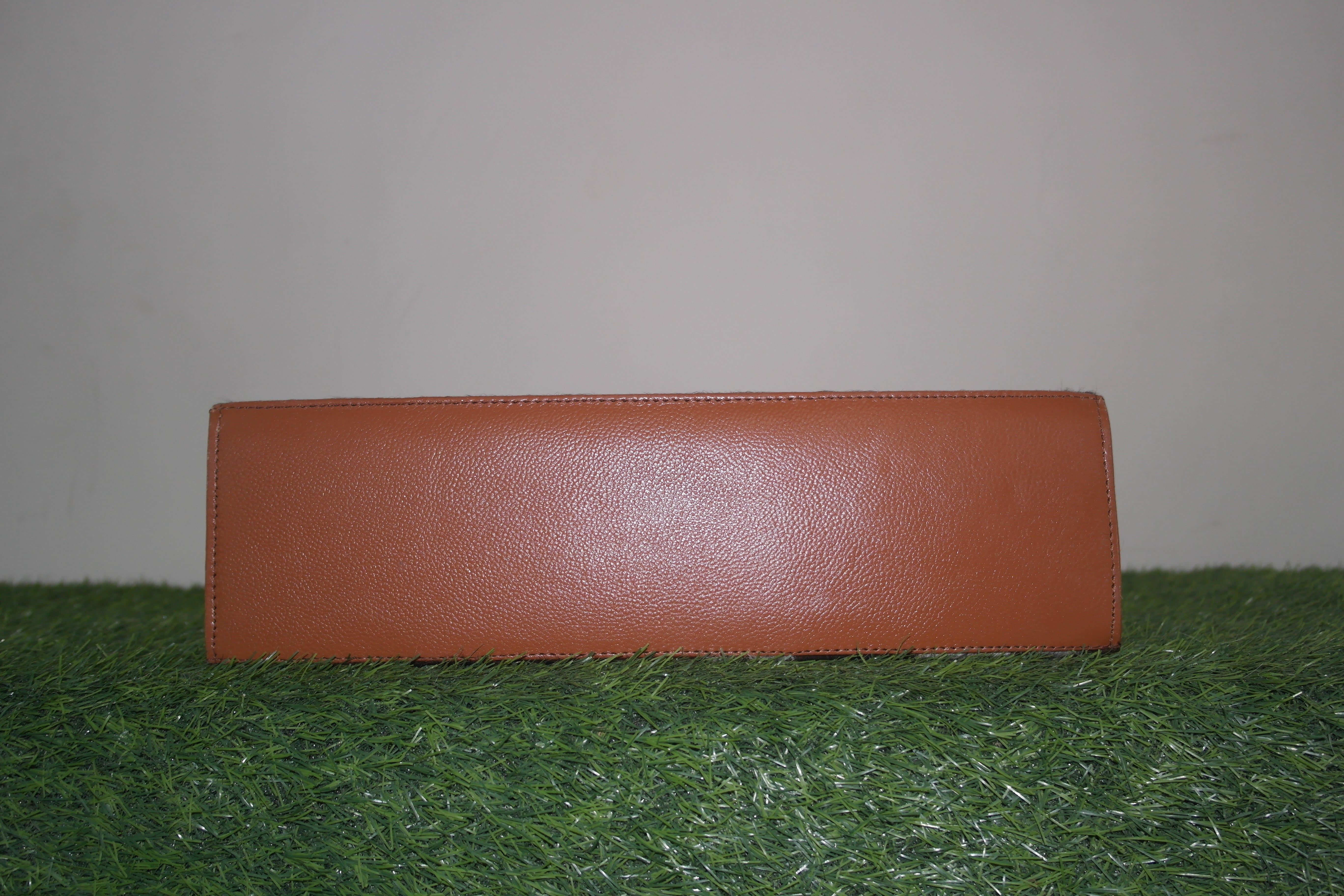 Cowhide Laptop Briefcase Hand Bag travel documents bags Cowhide Hand Bags, Baby Weekender Hand Bag, Ladies Hand Bags, Leather Bags