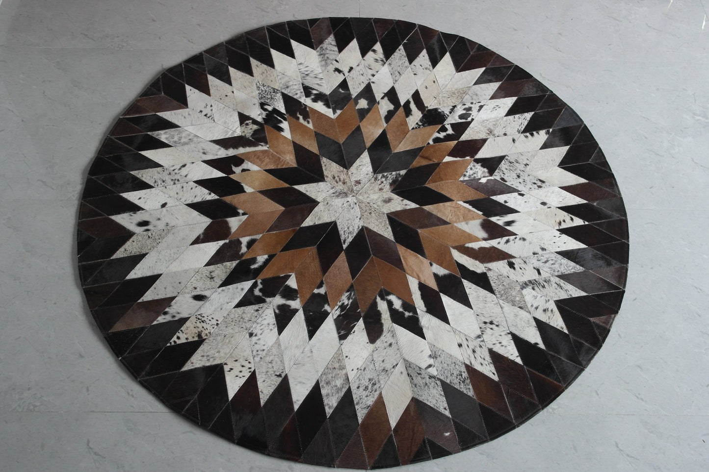 Round Cowhide Leather Patch Rug Designer Area rug for your living & drawing room animal skin real leather genuine rug